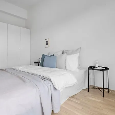 Апартаменты Exclusive Near Station Осло